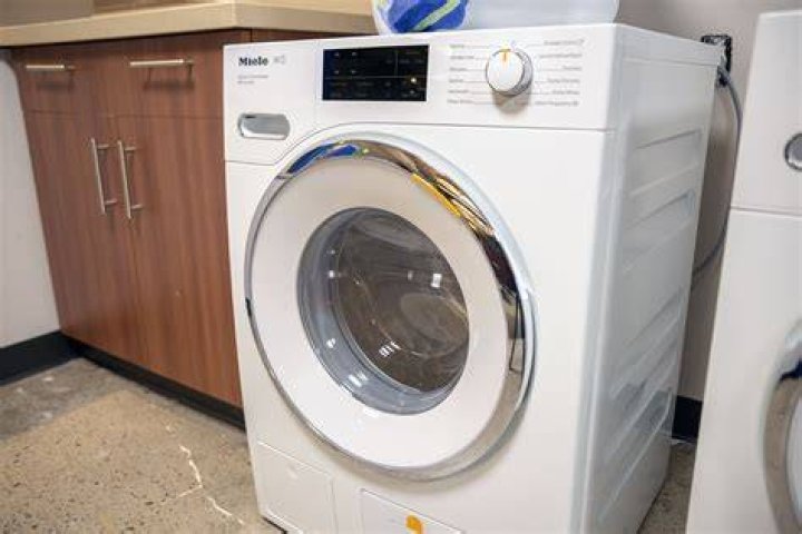 Miele WWH860 Review: A Tiny But Powerful Washing Machine