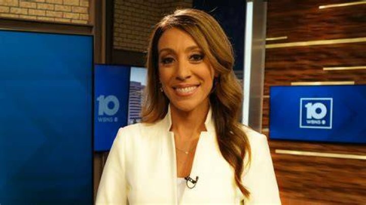 Mike Davis Meteorologist Bio, Wiki, Age, Wife (Tama Davis), Children, Family, Married, Salary, Net Worth, WBNS-10TV, Columbus, Ohio and Instagram
