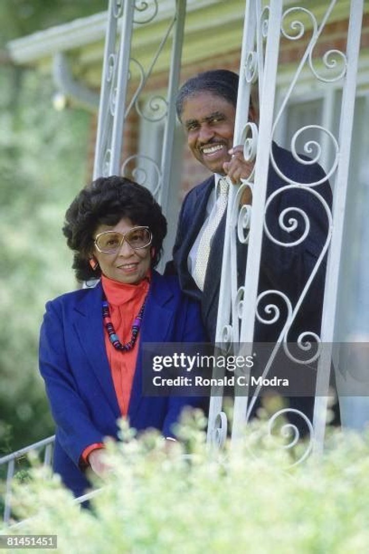 MLB: Who Is Eddie Robinson Wife Doris Mott Robinson? Children and Family
