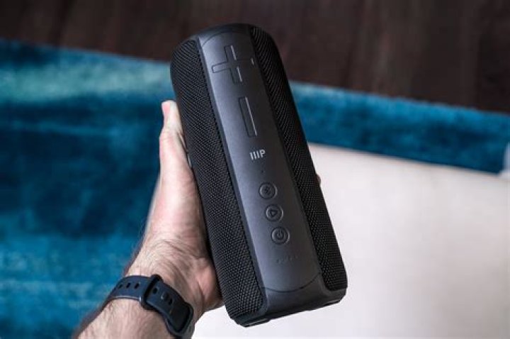 Monoprice Harmony Capsule 200 review: Middling middle ground