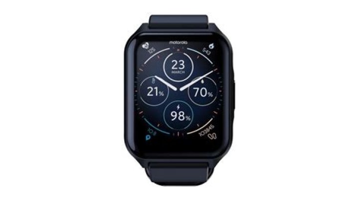 Motorola's newest smartwatch isn't at all what you'd expect