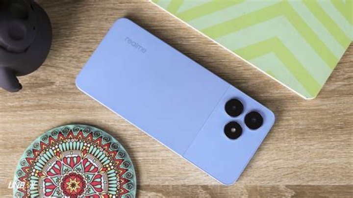 Need A New Budget-friendly Phone? Cricket Icon 3 Could Be It