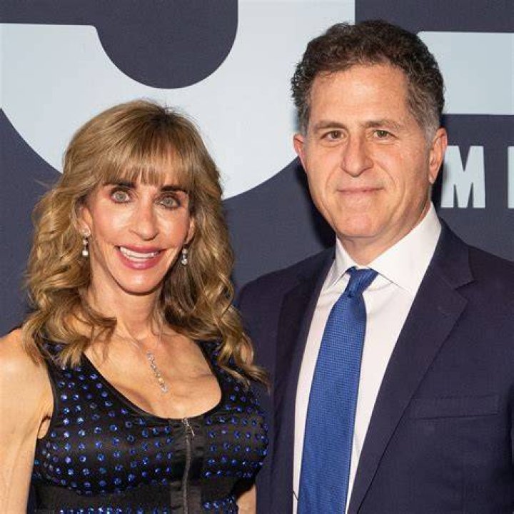 NHL: Where Is Craig Simpson Now? Everything On His Wife And Net Worth