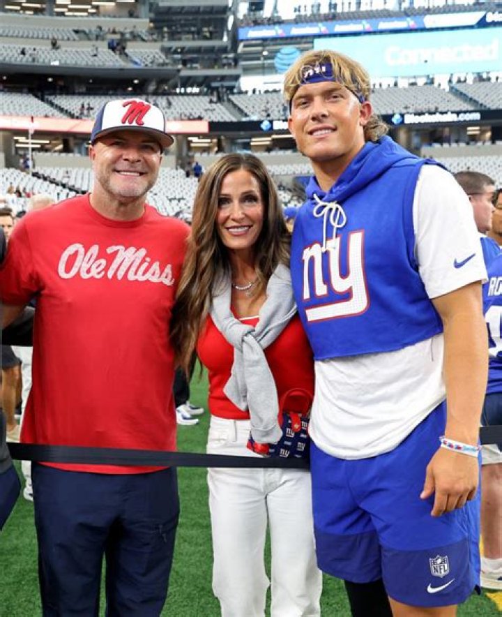 Ole Miss Rebels: Who Are Brandon Dart and Kara Dart? Jaxson Dart Parents Age Gap And Family Ethnicity