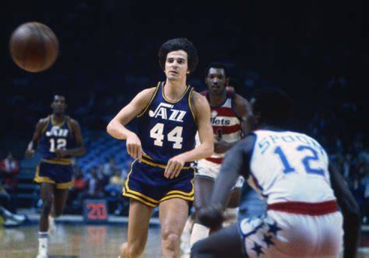 Peter Maravich Net Worth, Income, Salary, Earnings, Biography