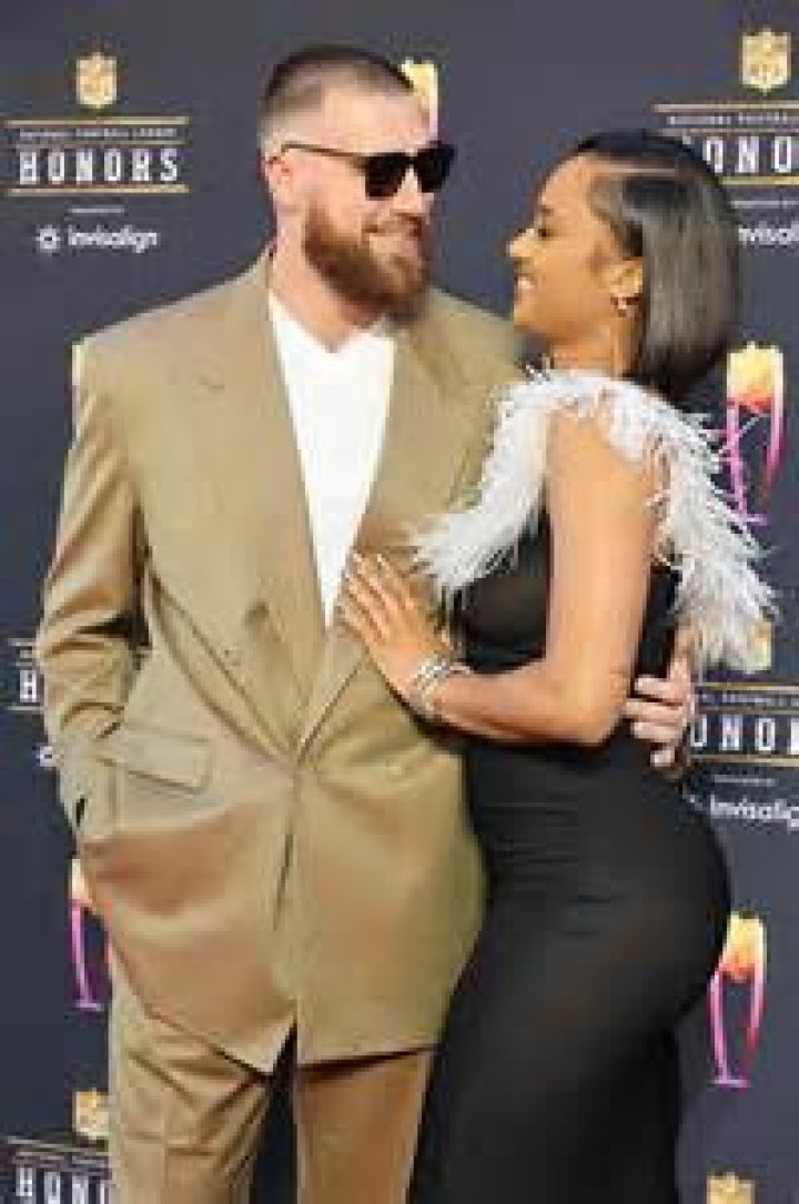 Raheem Sterling Gay Rumors – Who Is His Wife Or Girlfriend?
