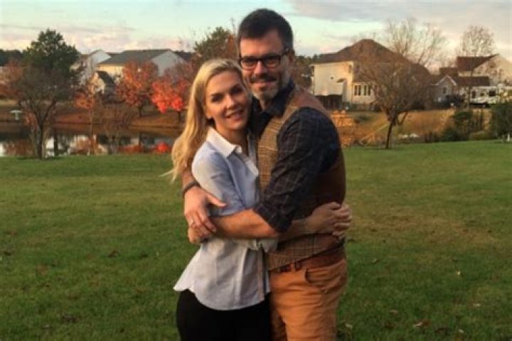 Rhea Seehorn And Graham Larson – Marital Bliss And Children