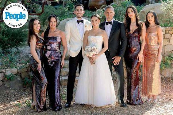 Sharon Umansky Benton: Who Is Mauricio Umansky’s Sister?