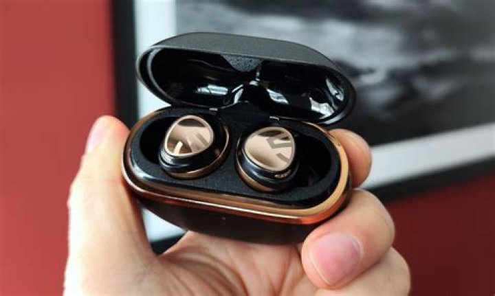SoundPeats Opera05 review: golden earbuds for golden ears