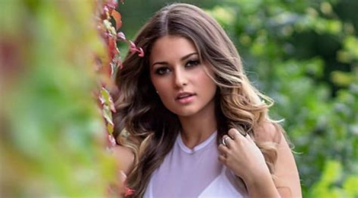 Taylor Jevaux Age Boyfriend: Meet The Twitch Star On Instagram
