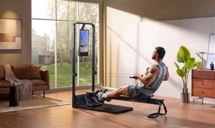 The Carbon Trainer is the First AI-Powered Fitness Mirror