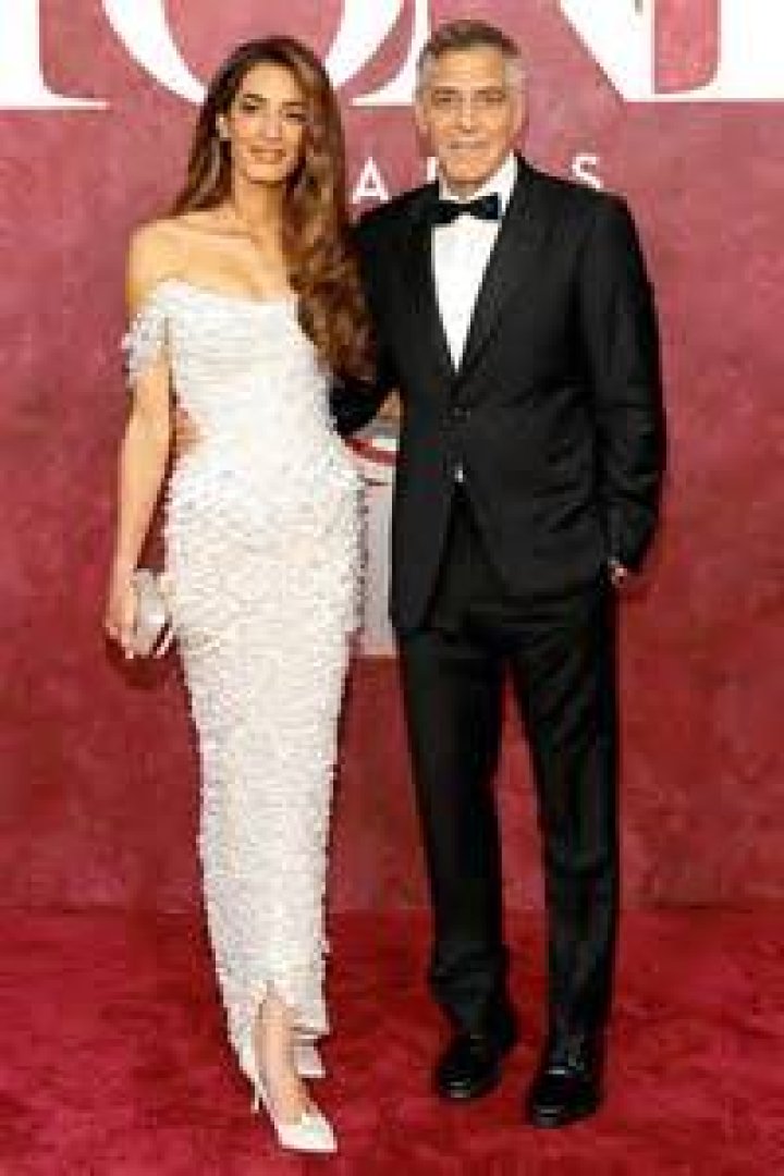 The Inside Scoop: Did Amal Clooney Carry Her Own Twins?