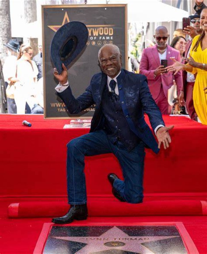 The Ultimate Guide To George Hamilton: Legendary Actor And Hollywood Icon