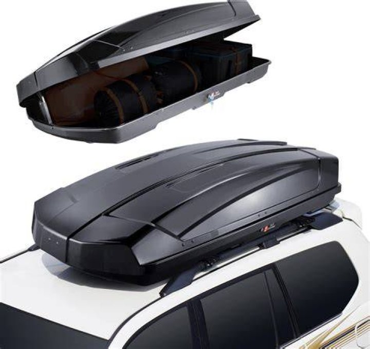 There's a Huge Black Friday Sale on Thule Roof Cargo Boxes