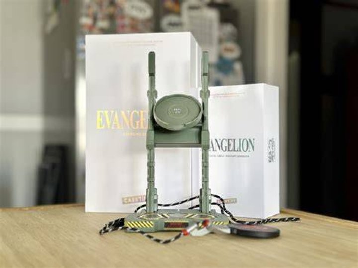 This accessory turned my AirPods into a giant mech head