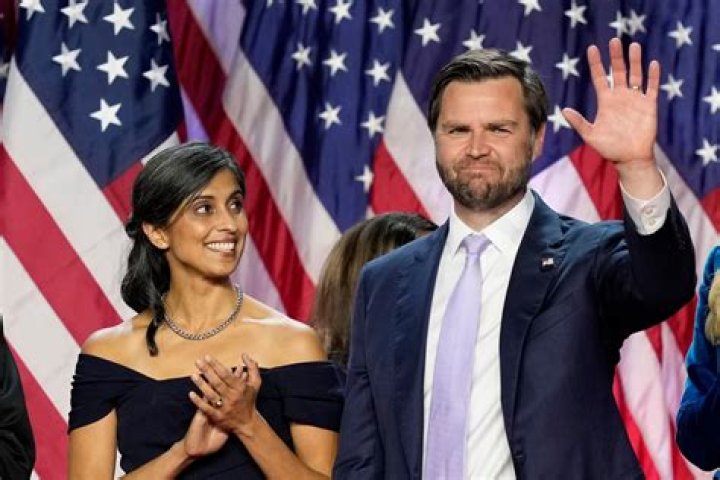 TikTok Star Ebcjpg Boyfriend Scott Sinclair Is A Vice President At OneStone