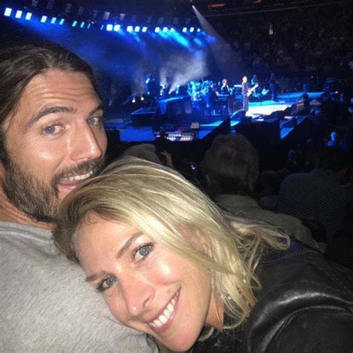 Tyler Harlow Wife Erin Neary Calls Herself A Accomplished Women Healthcare Sales Leader