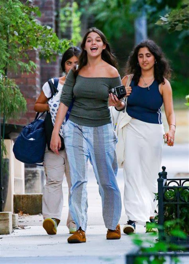 Understanding Suri Cruise Height: A Celebrity Kid's Growth Journey