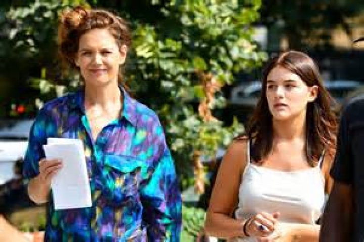 Unlocking The Mystery: How Old Is Suri Cruise?
