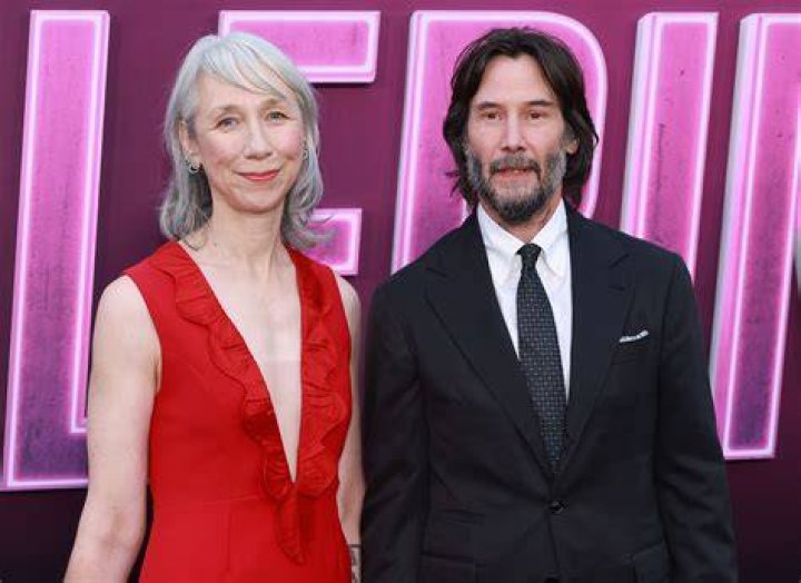 Unraveling The Mystery: Did Keanu Reeves' Sister Die?