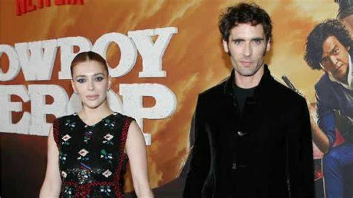Unraveling The Mystery: Is Carly Ritter Married?