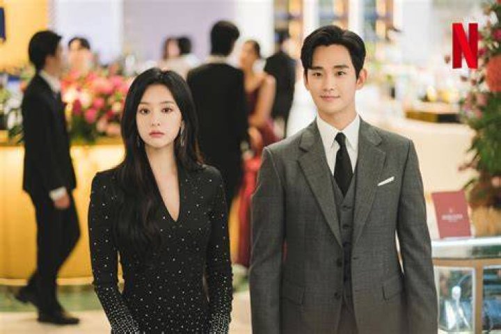 Unraveling The Mystery: Is Kim Soo Hyun Engaged?