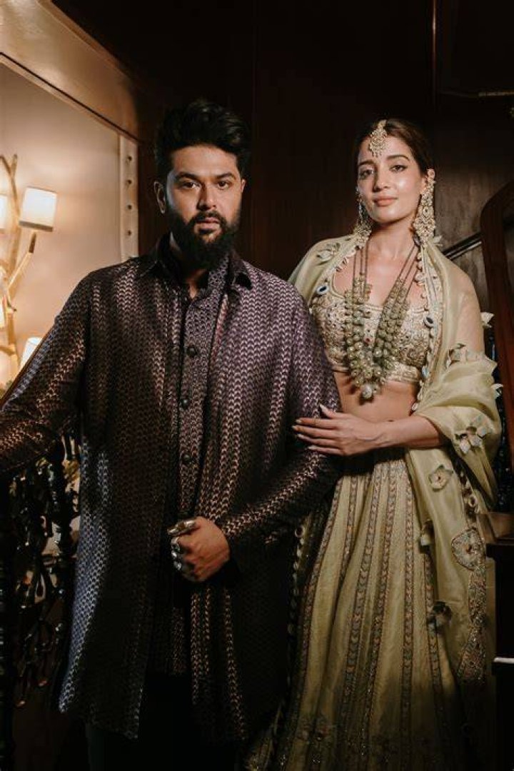 Unveiling Hania Amir's Weight In KG: A Closer Look At The Star