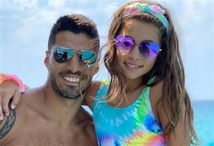 Unveiling The Bond: Luis Suárez And Delfina Suárez