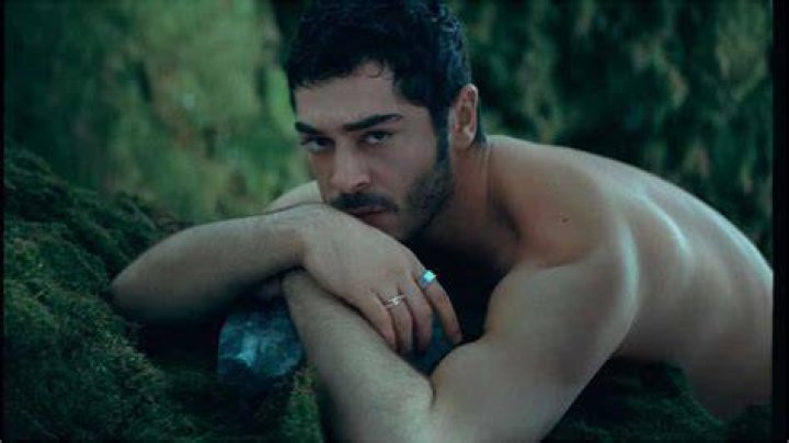 Unveiling The Charismatic Journey Of Turkish Actor Deniz