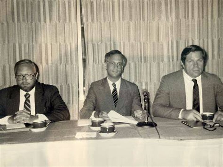 Unveiling The Early Life Of Larry Fink: A Journey To Financial Leadership