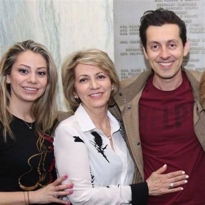 Unveiling The Heart: The Life Of Max Amini's Mother