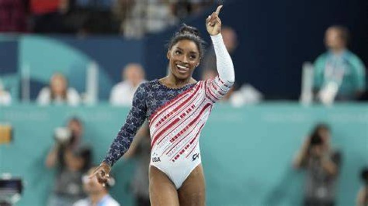 Unveiling The Height Of Simone Biles' Mom: A Closer Look