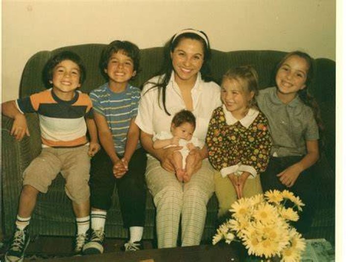 Unveiling The Legacy: Benjamin Bratt's Mother And Her Impact On His Life