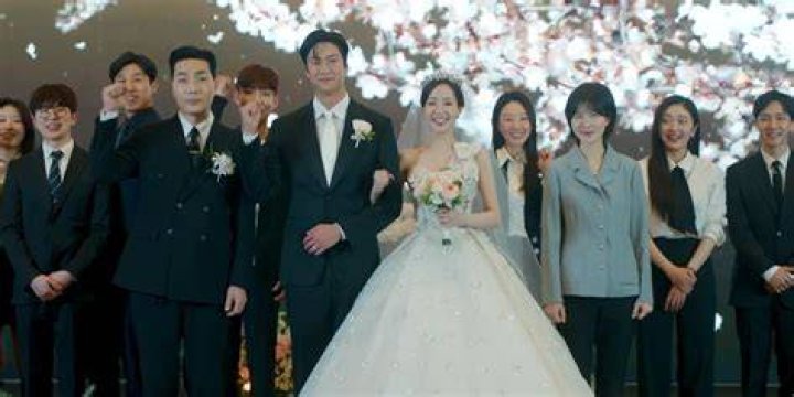 Unveiling The Life Of Kim Jiwon’s Husband: A Journey Of Love And Support
