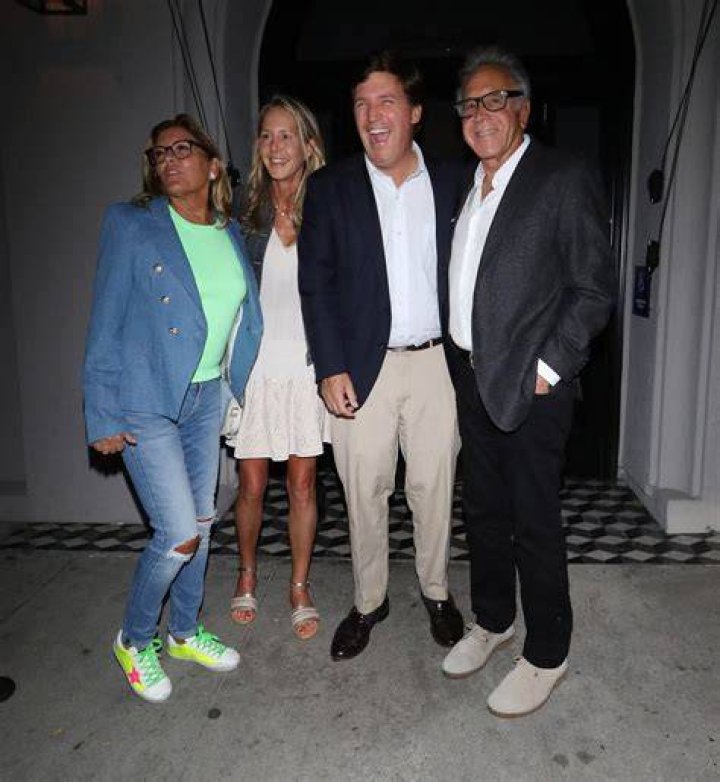 Unveiling The Life Of Tucker Carlson's Wife: A Deep Dive