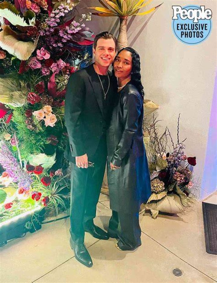 Unveiling The Love Life Of The Chilli Peppers Singer: Who Is His Girlfriend?