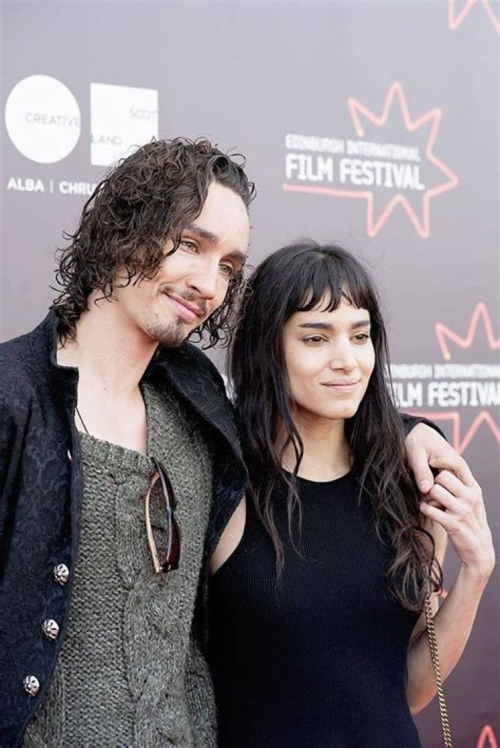 Unveiling The Mystery: Robert Sheehan Partner 2024