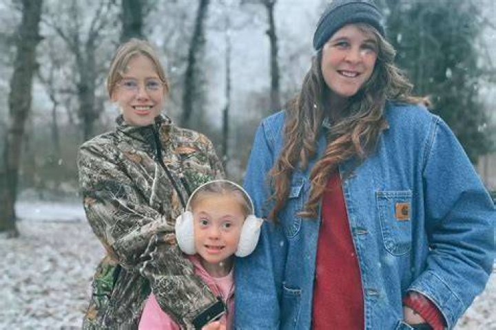 Unveiling The Mystery: Who Is Rory Feek's Sister?