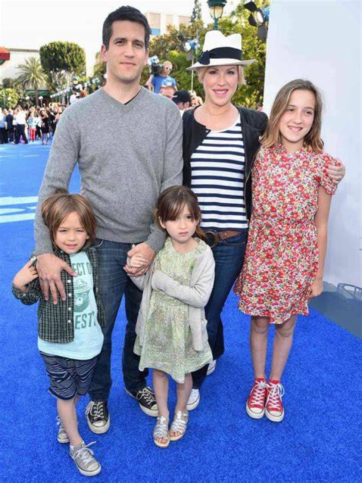 Unveiling The Romantic Life Of Lucas Nelson: Is Lucas Nelson Married?