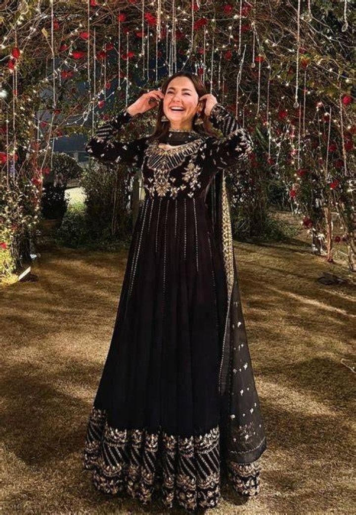 Unveiling The Secrets Of Hania Amir: Her Height, Weight, And More