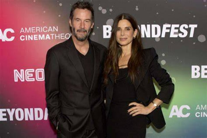 Unveiling The Unbreakable Bond: Keanu Reeves And Sandra Bullock