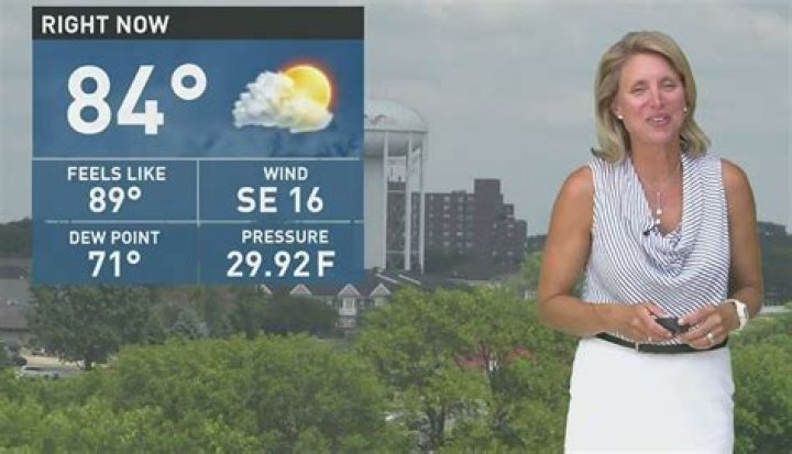 Where Is Belinda Jensen Kare11? Weight Loss Details - Is Weather Girl Leaving The Station?