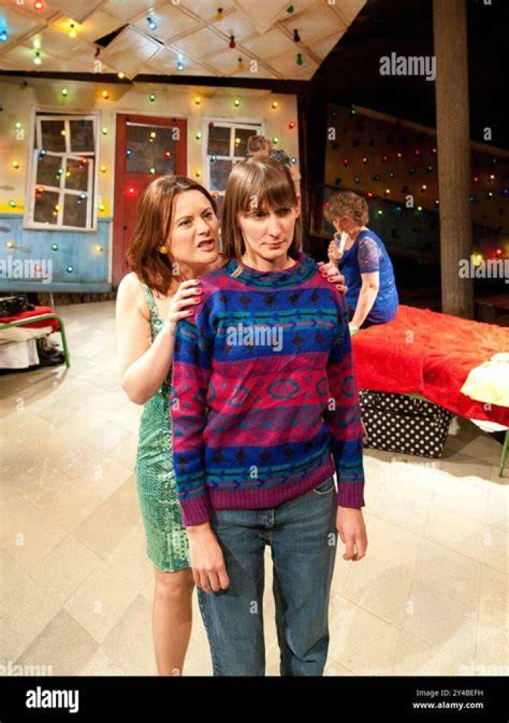Who Is Laura Elphinstone Partner? Everything To Know Abouyt The Actress