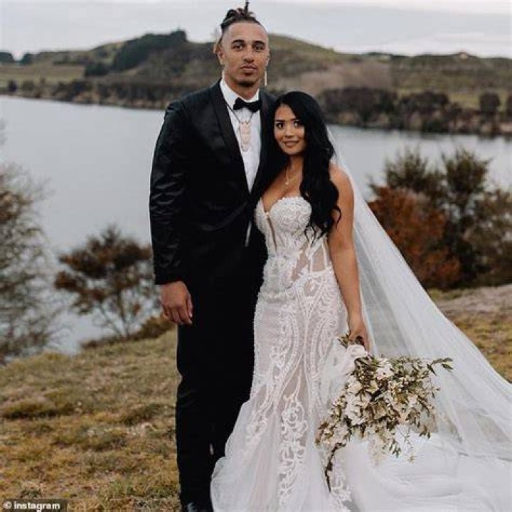 Who Is Paige Fox? Sean Wainui Wife -Everything On Her Age And Net Worth
