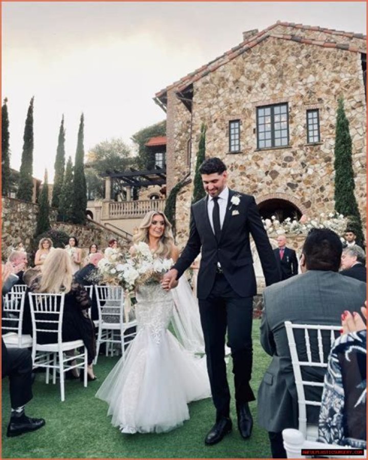 Who Is Sam Hathcoat? Meet Jordan Romano Future Wife On Instagram