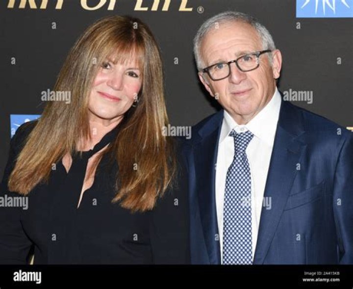 Who Is Shelli Azoff? Irving Azoff Wife And Family