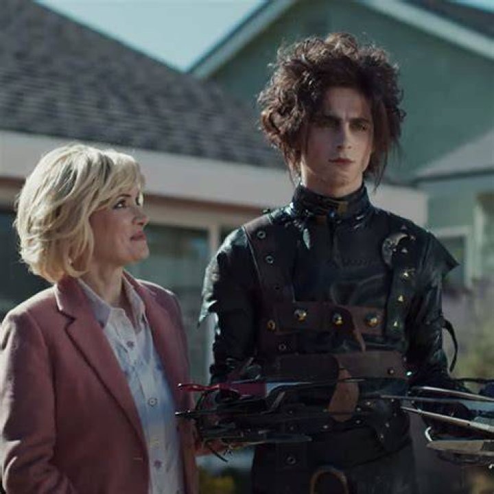 Winona Ryder's Age During Edward Scissorhands: A Cinematic Journey
